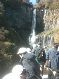 華厳の滝を見学しました