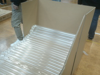 ダンボールベットを組み立てました