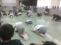 キッズヨガ